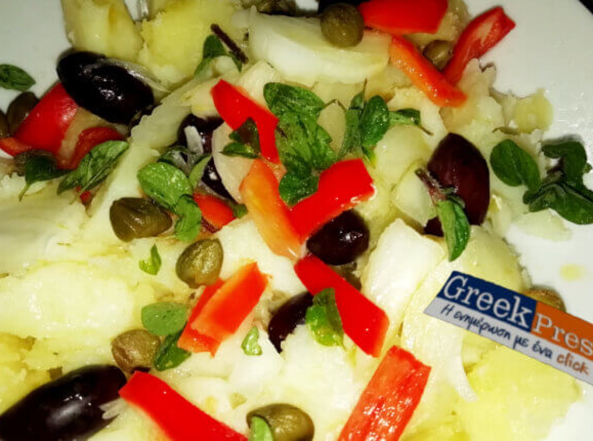 Πατατοσαλάτα με κάπαρη και πιπεριά Φλωρίνης