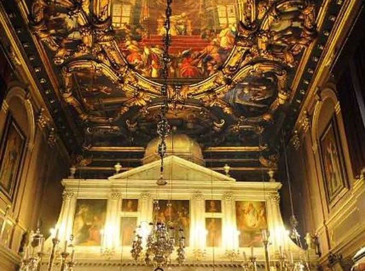 Ο Ιερός Προσκυνηματικός Ναός του Αγίου Σπυρίδωνα στην Κέρκυρα