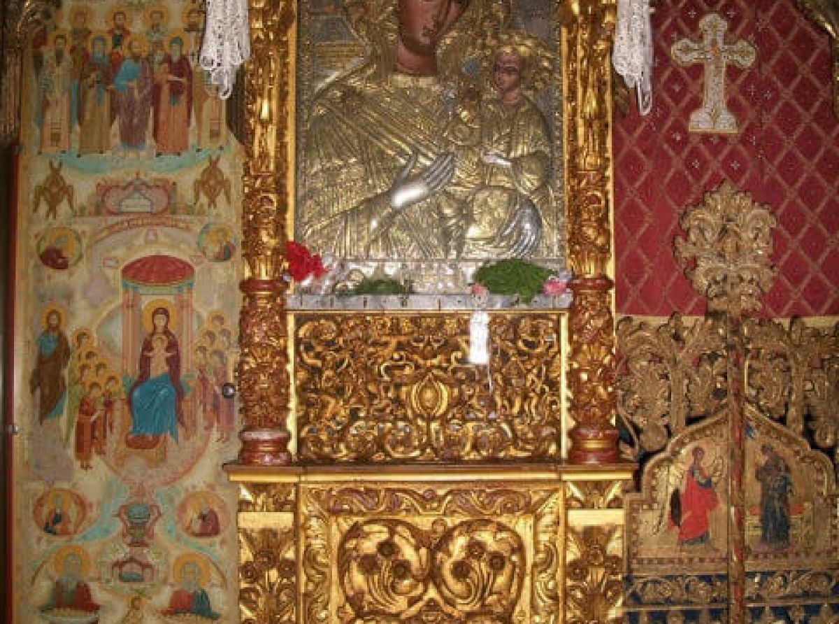 Τα Πατήματα της Παναγίας της Προυσιώτισσας